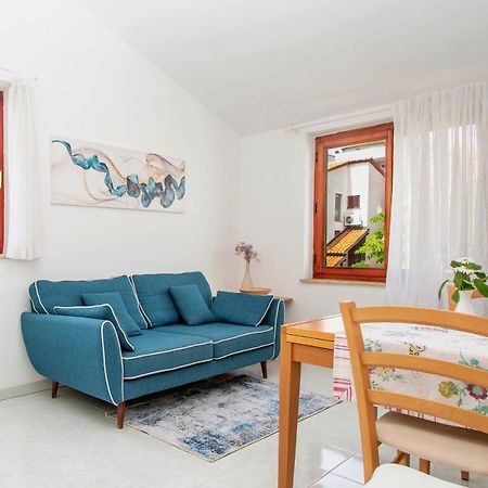 PUY Apartment Iva מראה חיצוני תמונה