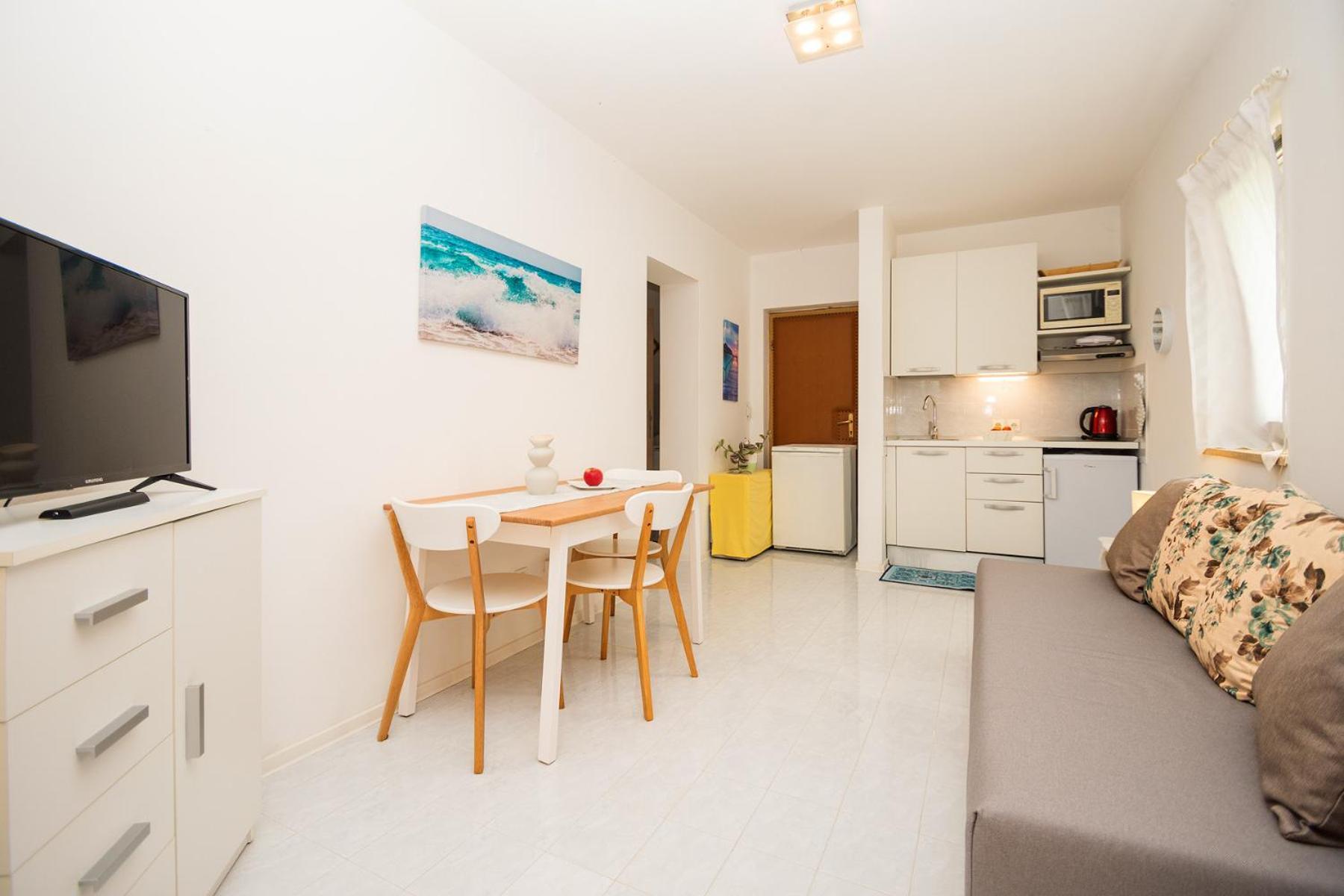 PUY Apartment Iva מראה חיצוני תמונה